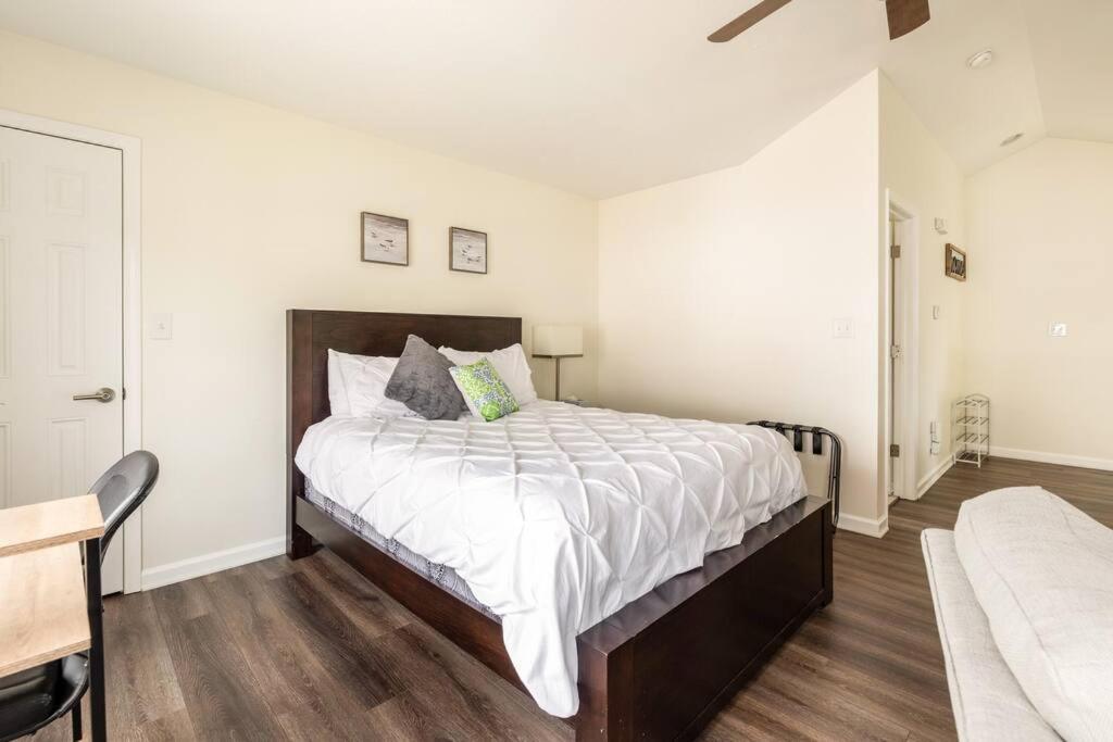 Studio Suite 5 Minutes To Downtown Indianapolis Ngoại thất bức ảnh
